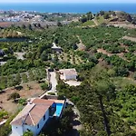 Vistamar - Private Pool Hébergement de vacances *